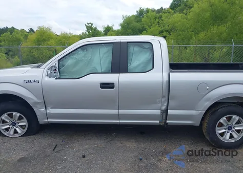 2017 Ford F-150 Xl z USA, uszkodzony, nr VIN 1FTEX1C83HFA82209